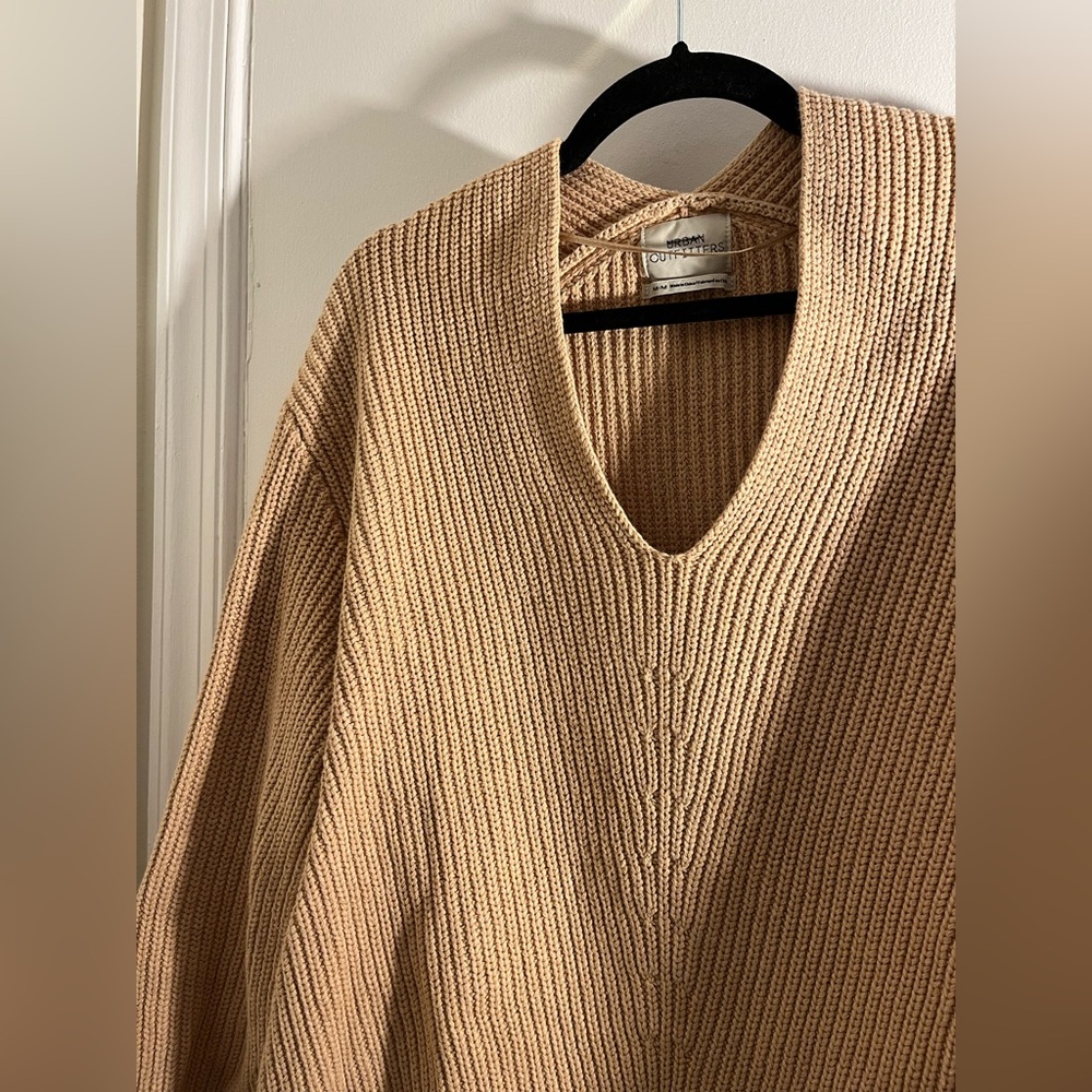 Urban Outfitters Blush/Tan Oversized Sweater - Picture 3 of 10
